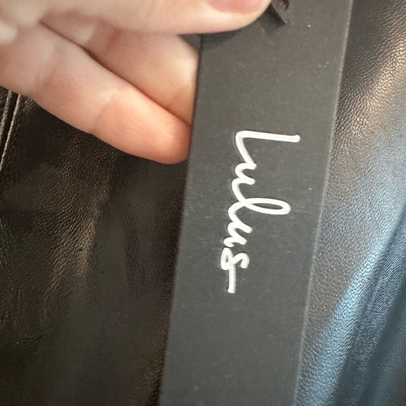 Lulus Black skirt - Picture 3 of 3